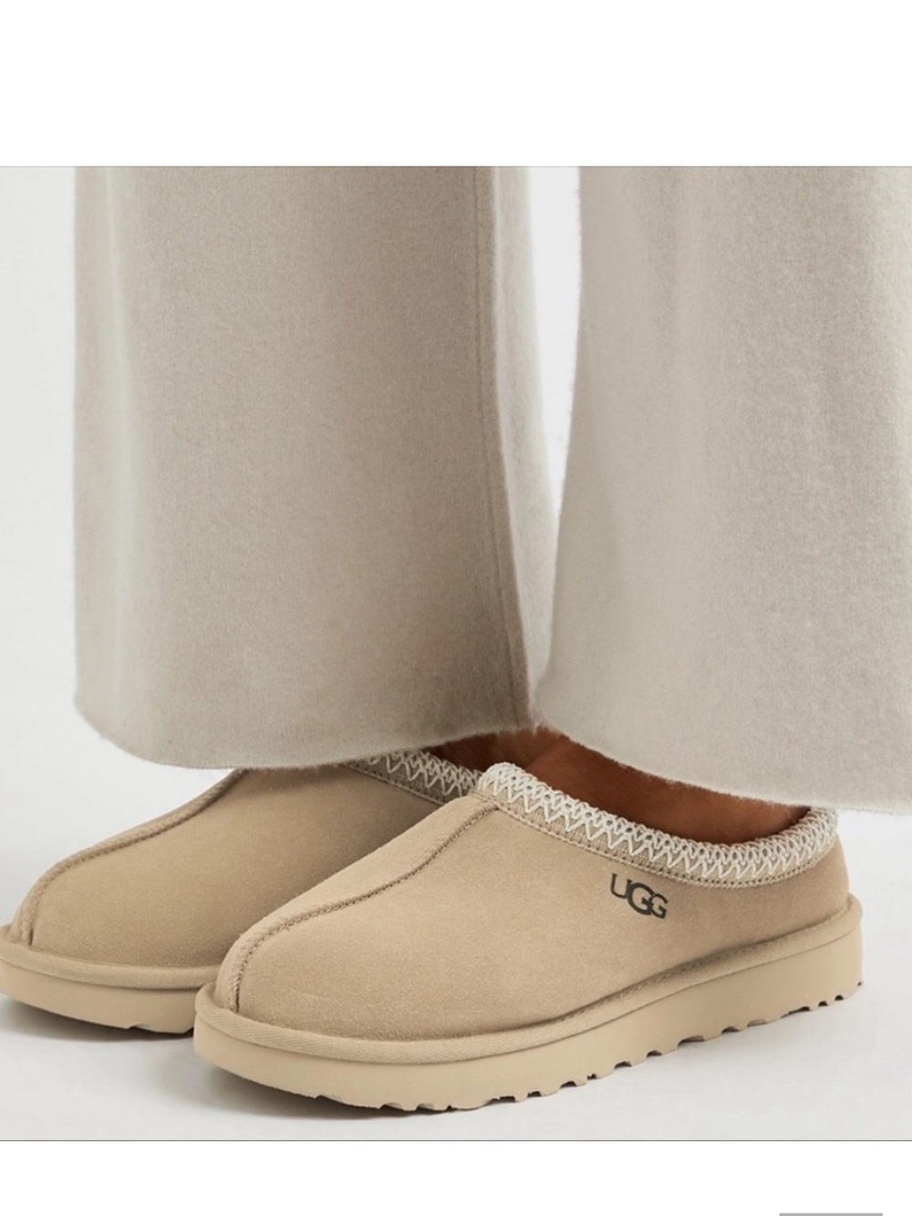 UGG Tasman Slippers Sand